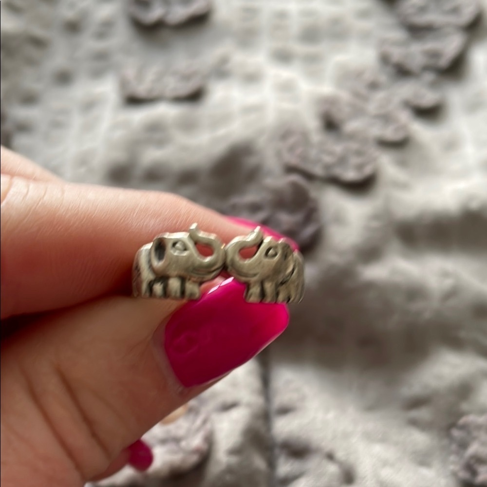 Elephant Design Silver Ring